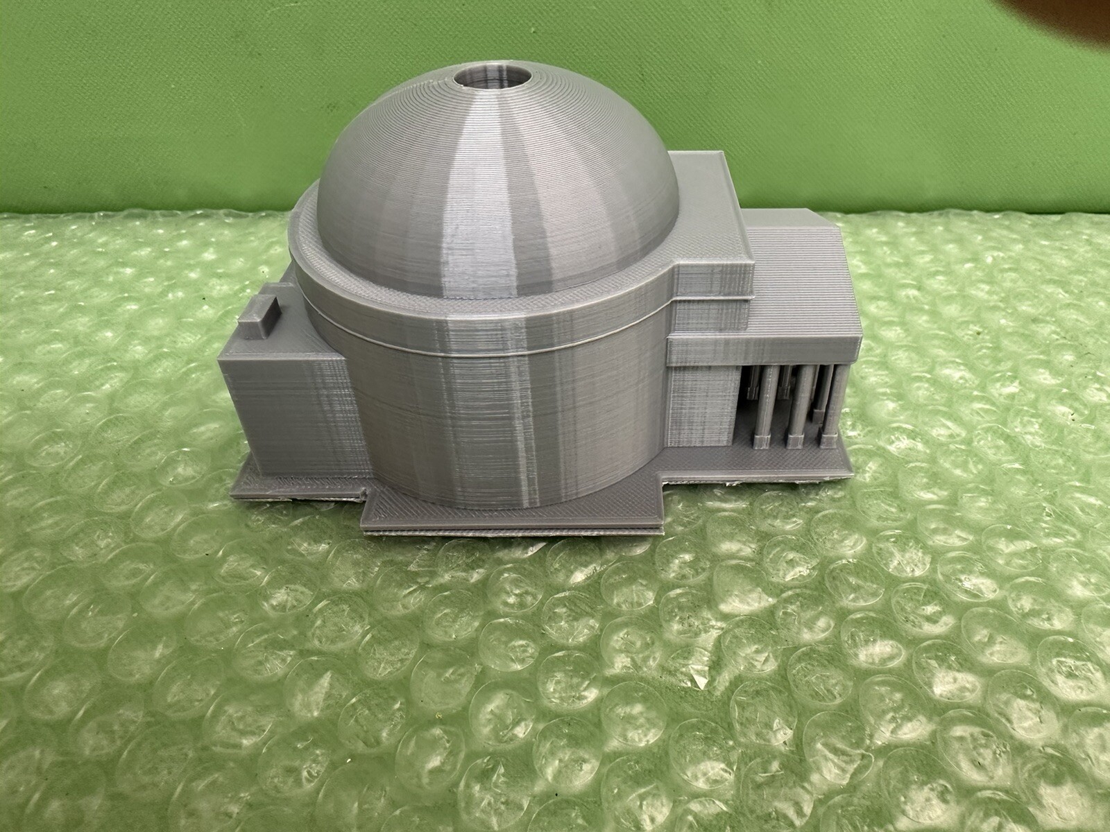 The Pantheon Roman Temple Model 3D Printed PLA Plastic 4.5&Prime;x3.5&Prime;x3&Prime;