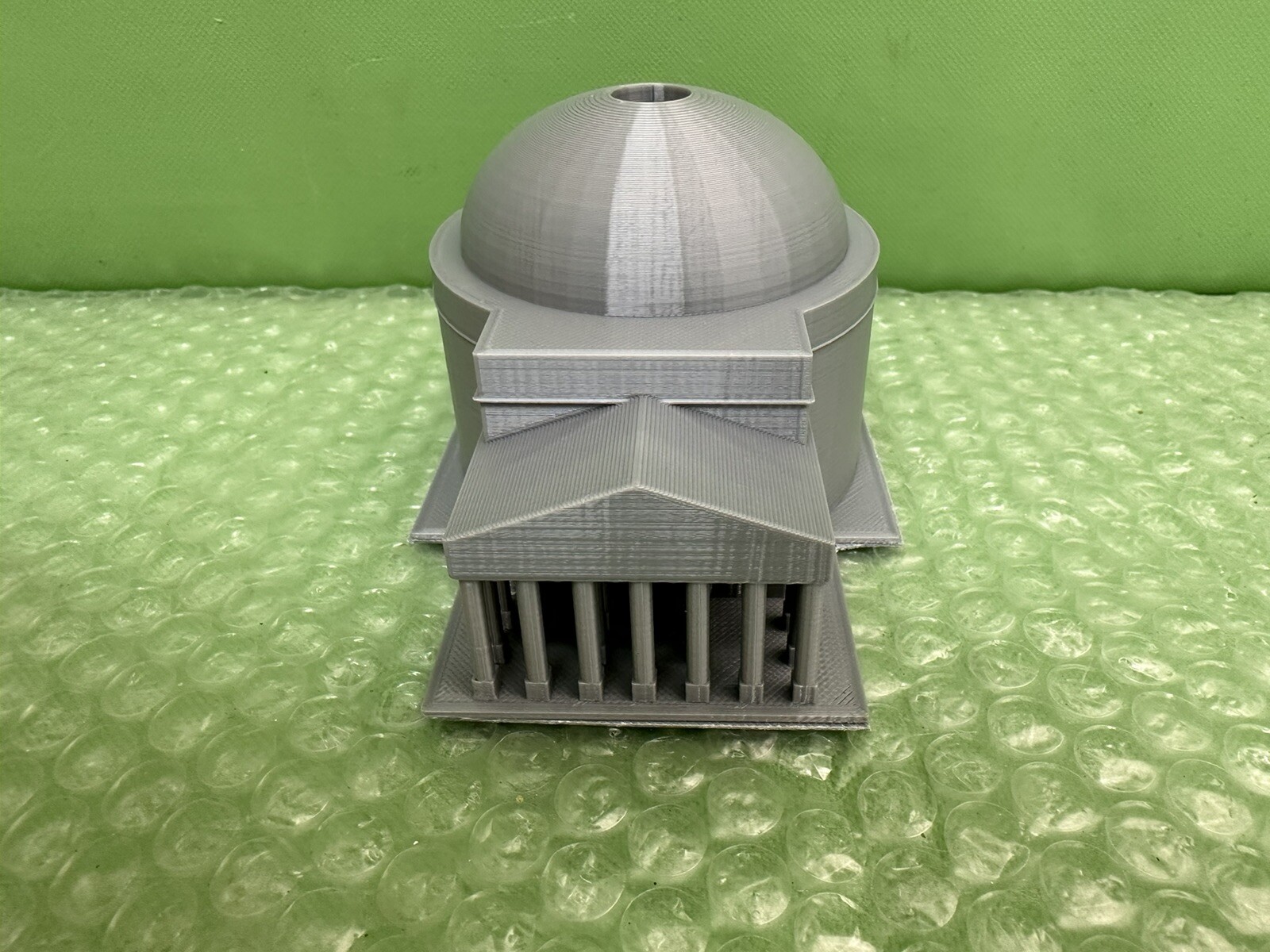 The Pantheon Roman Temple Model 3D Printed PLA Plastic 4.5&Prime;x3.5&Prime;x3&Prime;