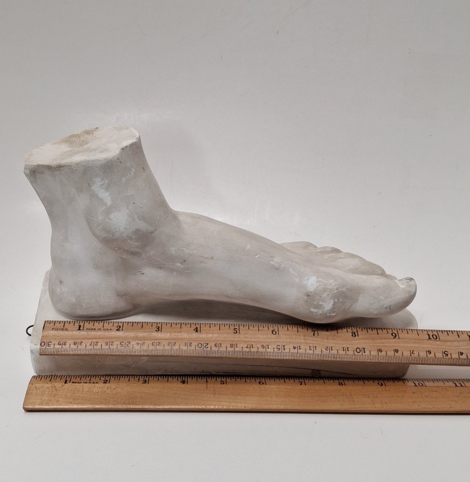 Vintage Aged Plaster Ladies Foot Sculpture Wall Hanging Toes Feet Cast Art Sz 8