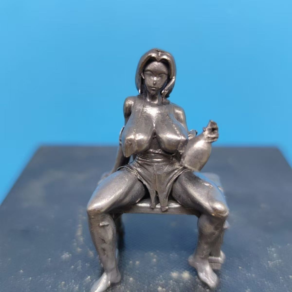 Miniature Bronze Seated Woman Statue – Elegant Female Figurine Art Sculpture