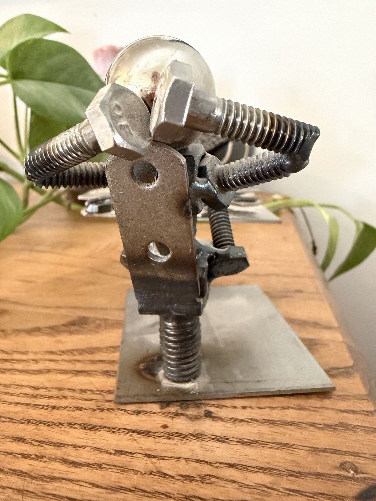 Vtg Steve Appel Artist Bolt People Metal Art Sculpture Person Desk Signed/Label