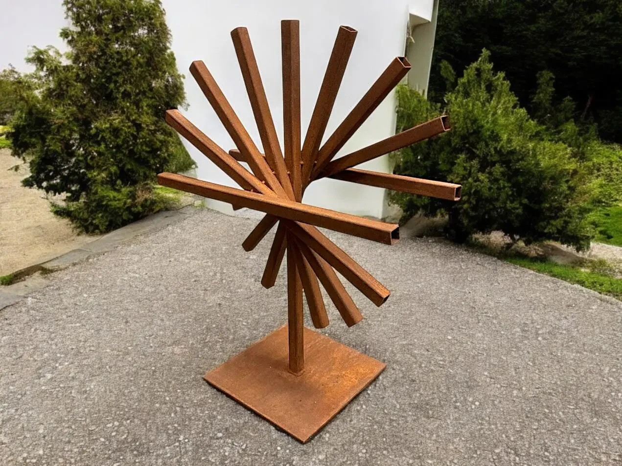 Handcrafted Modern Industrial Metal Sculpture – Abstract Outdoor Garden Art