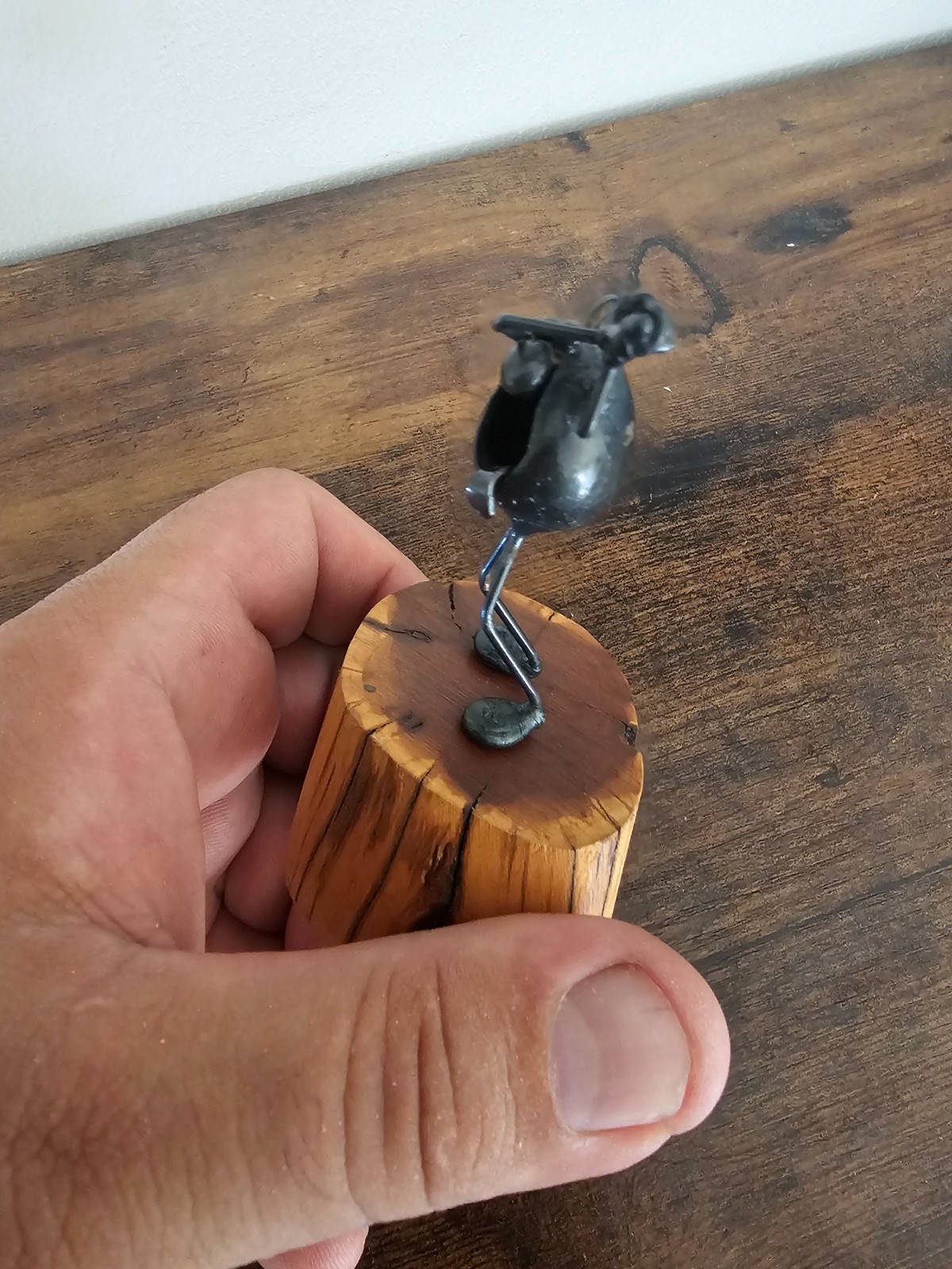 Original Old 1983 Flea Golf Player Greg Quayle Metal 4&Prime; Sculpture With Wood Base