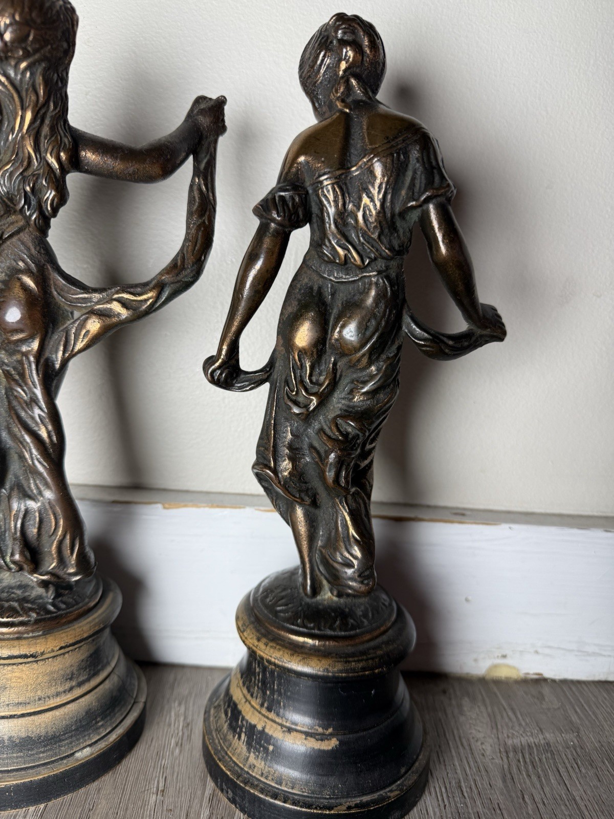 PAIR ANTIQUE 19th CENTURY FRENCH SPELTER BRONZE ART NOUVEAU SCULPTURES