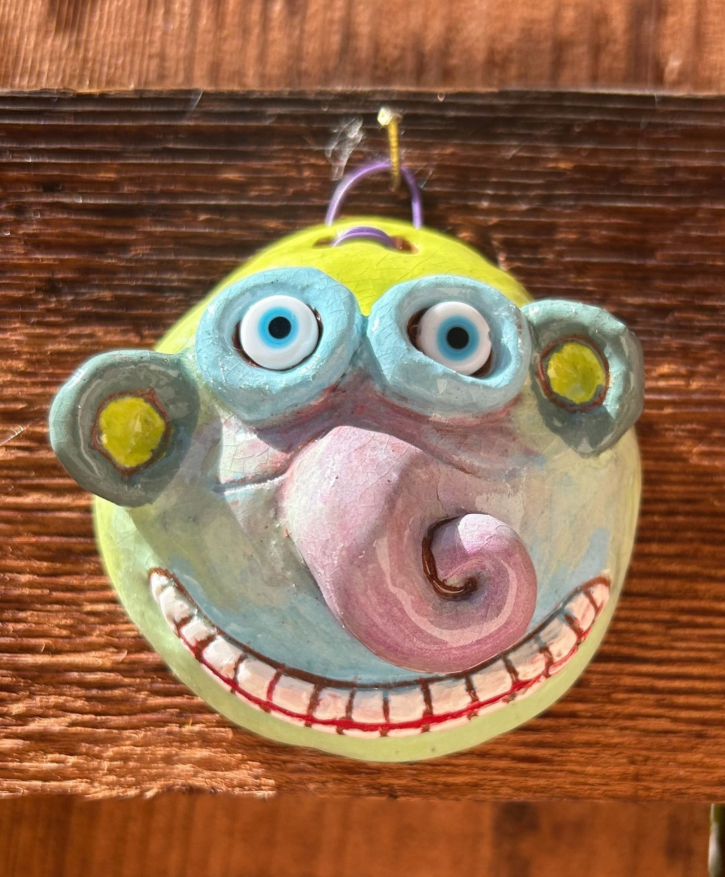Blue-eye Face Ceramic Creature Head Hanging Mask Sculpture – 2.5 x 2.25&Prime; diam