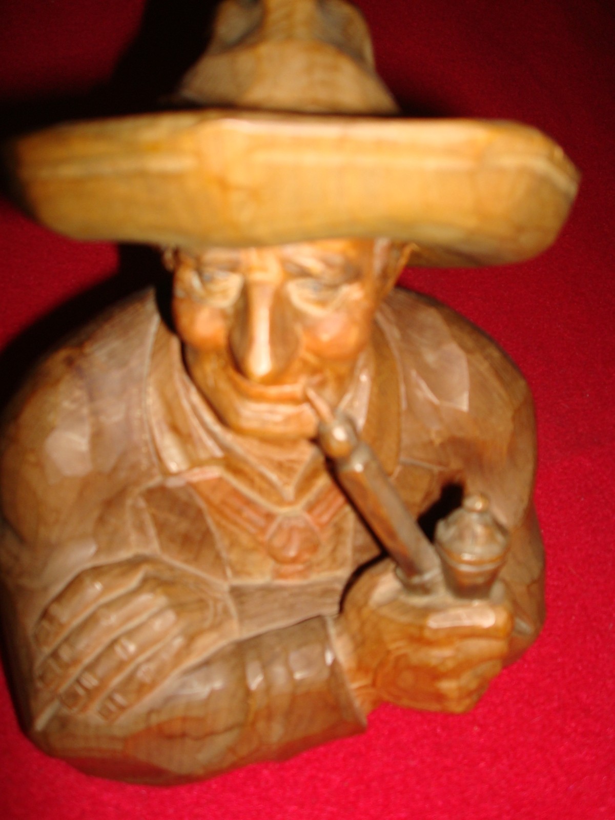 Vtg Primative Wood Carving Country Man Bust – German Man Sculpture w/ Pipe & Hat