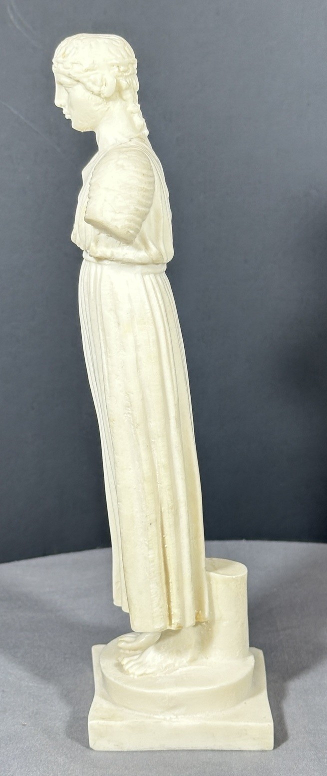 Ancient Greek Replica Statue Charioteer of Delphi Heniokhos White Figure 9.5&Prime;