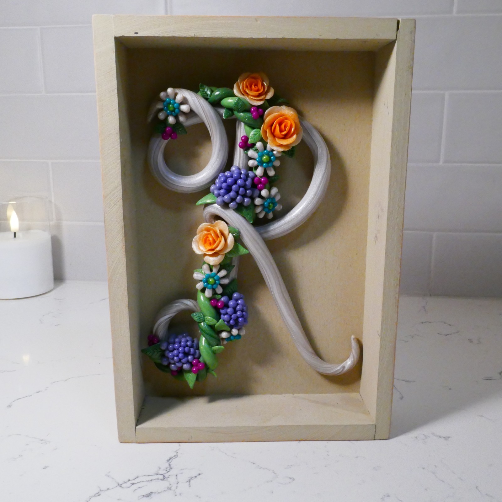 Polymer Clay Framed Artwork 9in 6in Letter « R » Wedding New Baby Teacher Floral