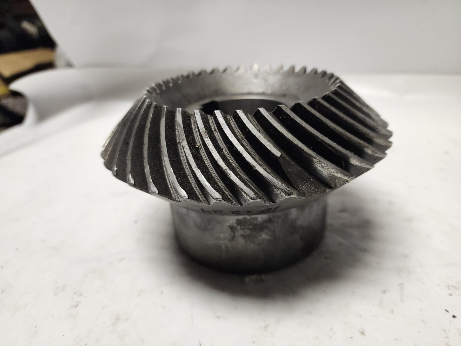 Used Gear Good for Industrial/Steam Punk Art Projects approx. 6-1/8&Prime; Dia x 3-5/8