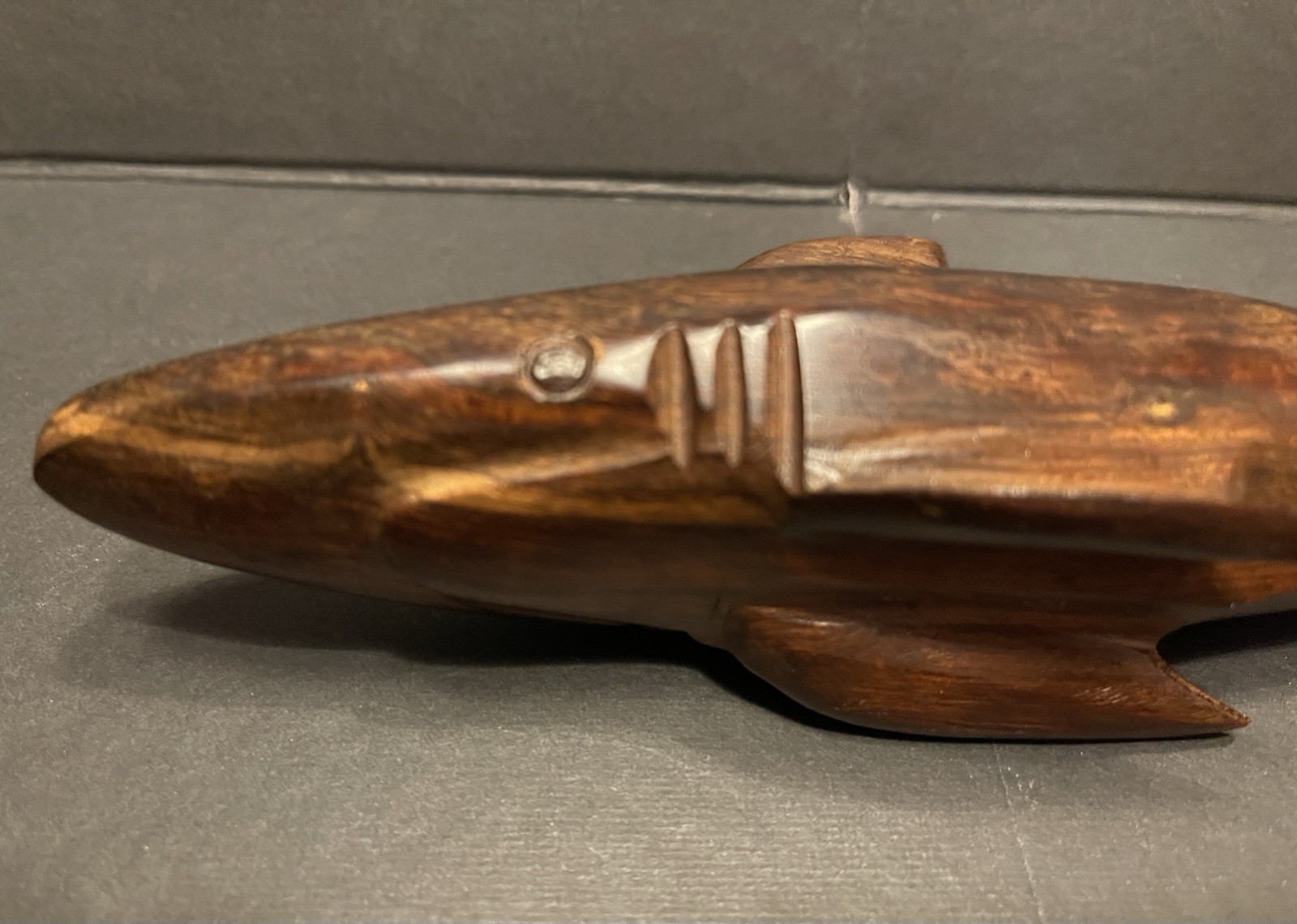 Brown Wooden Hand-Carved Free Standing Art Decorative Shark Statue Sculpture