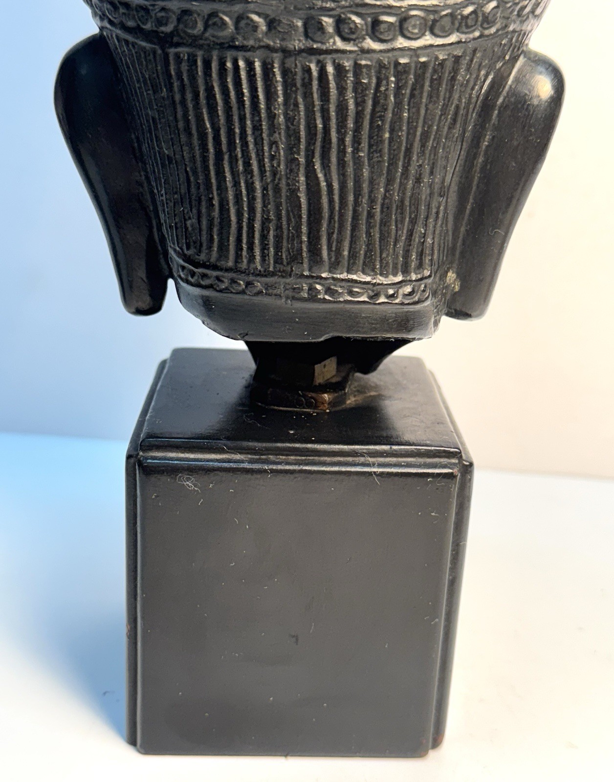 Ngyuen Thanh Le MCM Vietnamese Heavy Bronze Bust Sculpture Traditional Headdress