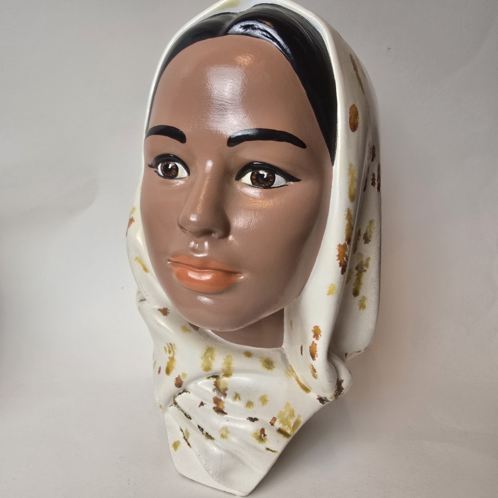 Vintage Indian Woman Ceramic Bust Sculpture 9&Prime; Mid Century MCM Figural Head 1960