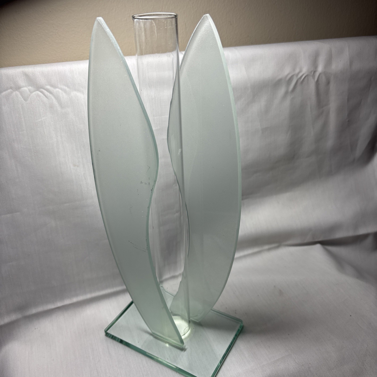 Retro Vintage Modernist Double Flames Sculpture Acid Glass Vase 12&Prime; Tall 2AA