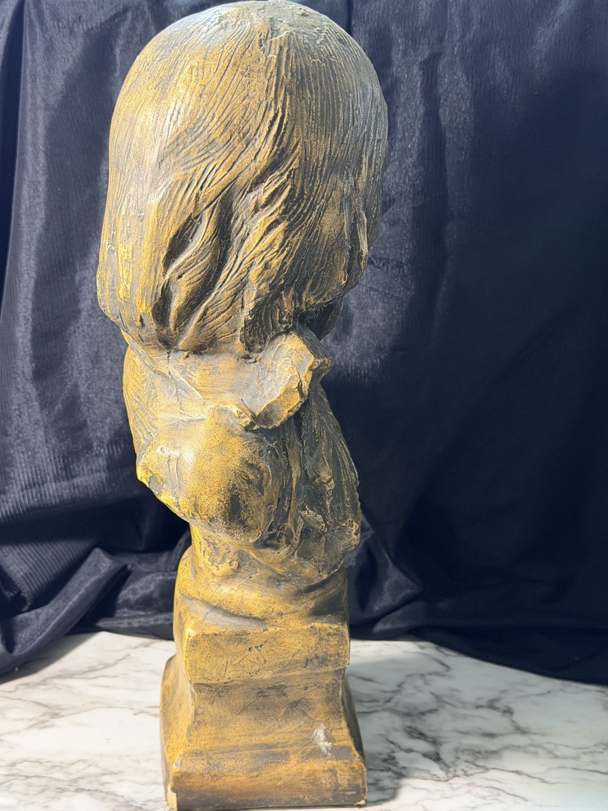 VTG BUST SCULPTURE OF YOUNG GIRL ANTIQUE BRONZE TONE 15.5&Prime; T x 8.5&Prime; W (2809)