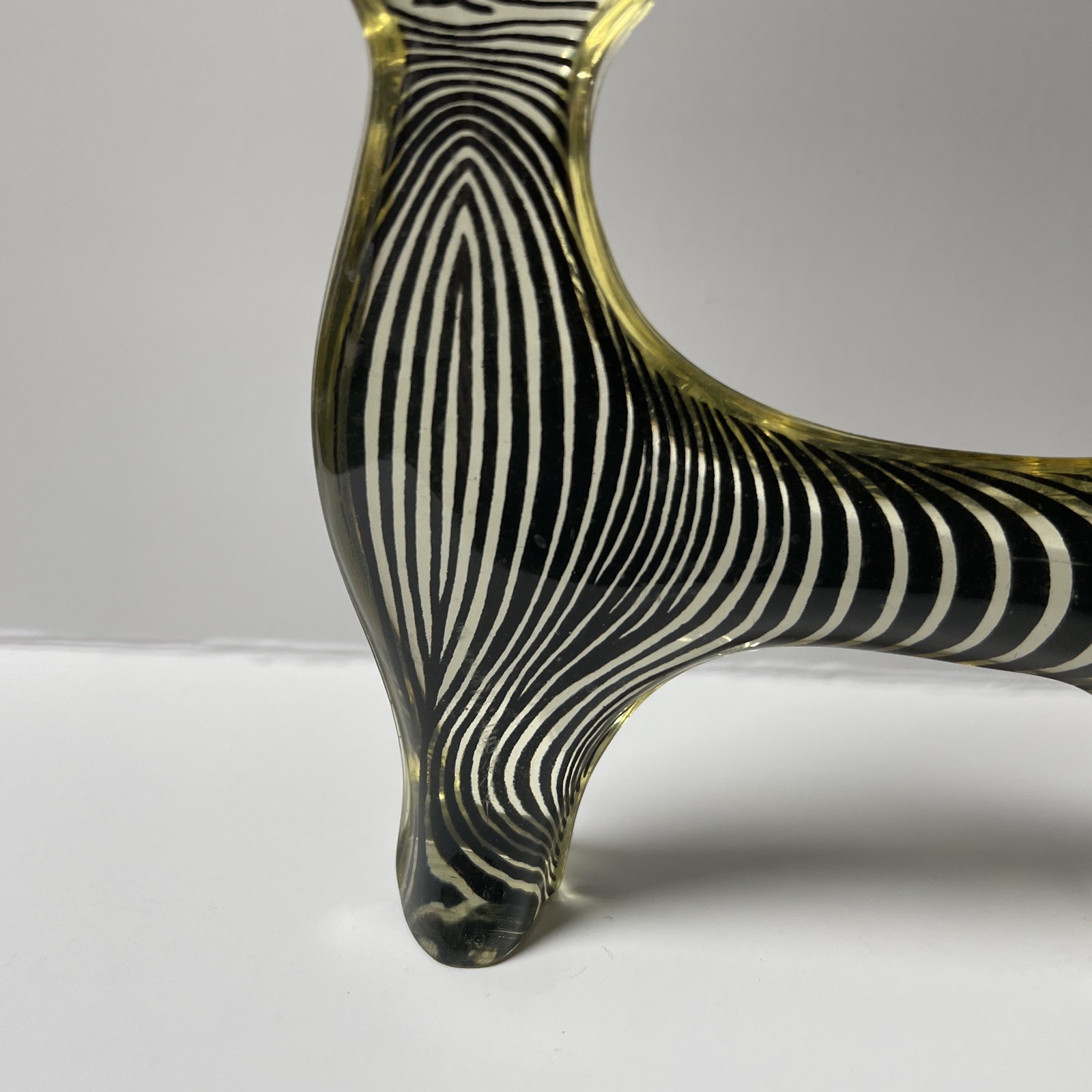 Vintage MCM Abraham Palatnik Lucite Standing Black Stripped Cat 3.5” Brazil