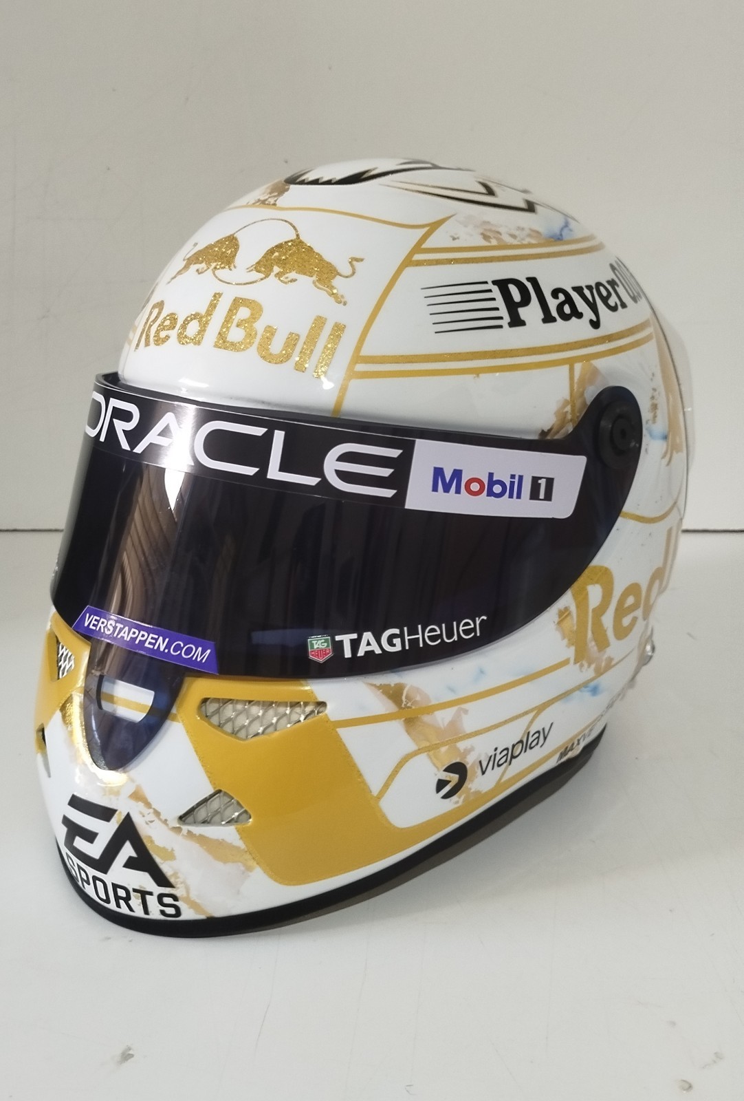 Helmet Max Verstappen 2025 Decorative Escala 1:1