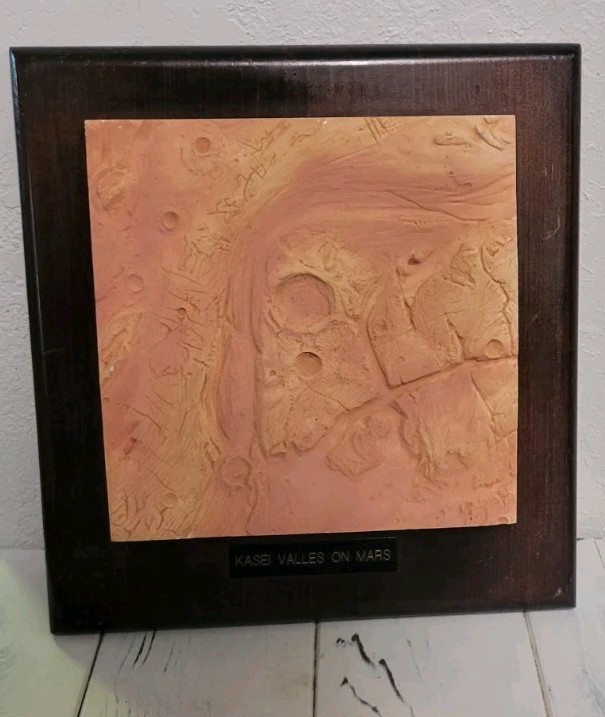 Kasei Valles One Of The Biggest Channel Systems On Mars Relief Model On Wood Art