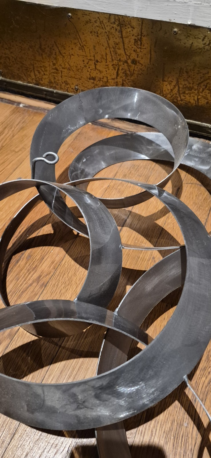 C. Jere Brushed Steel « Continuity » Dimensional Circles Hanging Wall Sculpture
