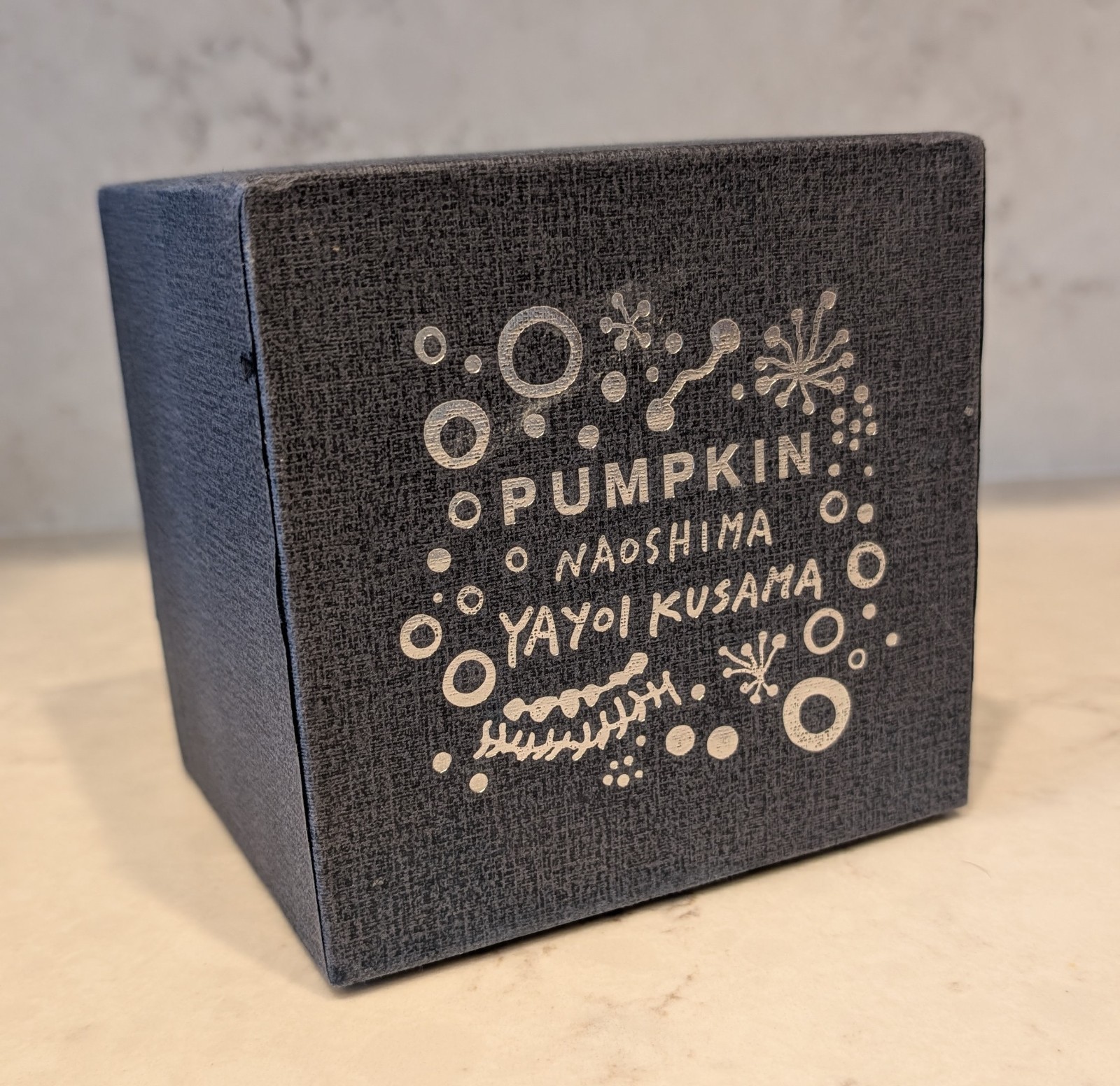 Yayoi Kusama Pumpkin Yellow Japan Naoshima Limited Edition BLUE Box New